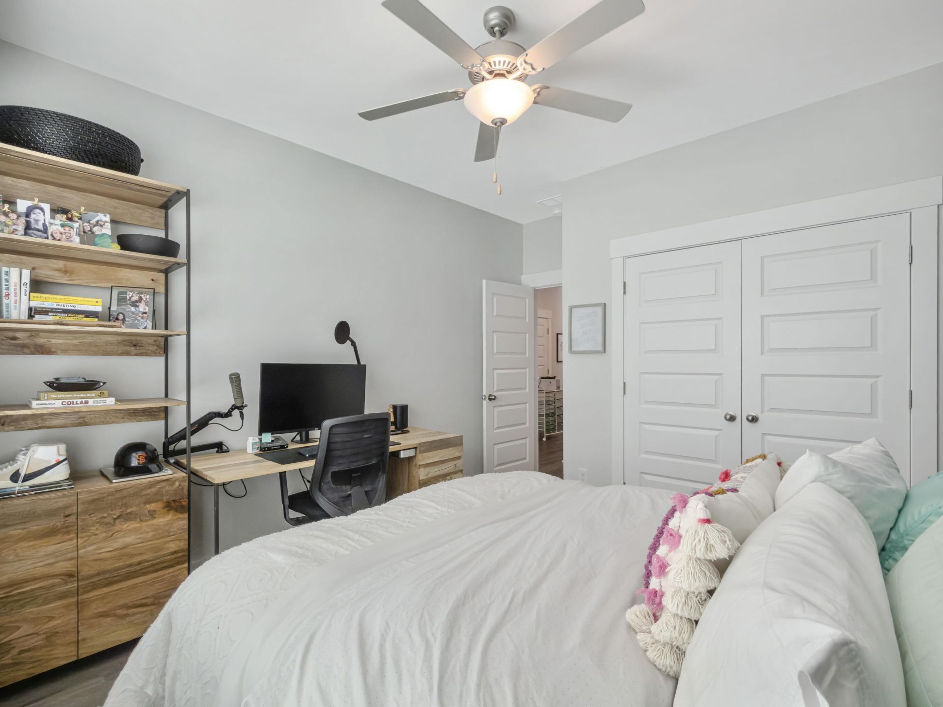 3734 Sandy Gate Lane Photo 40