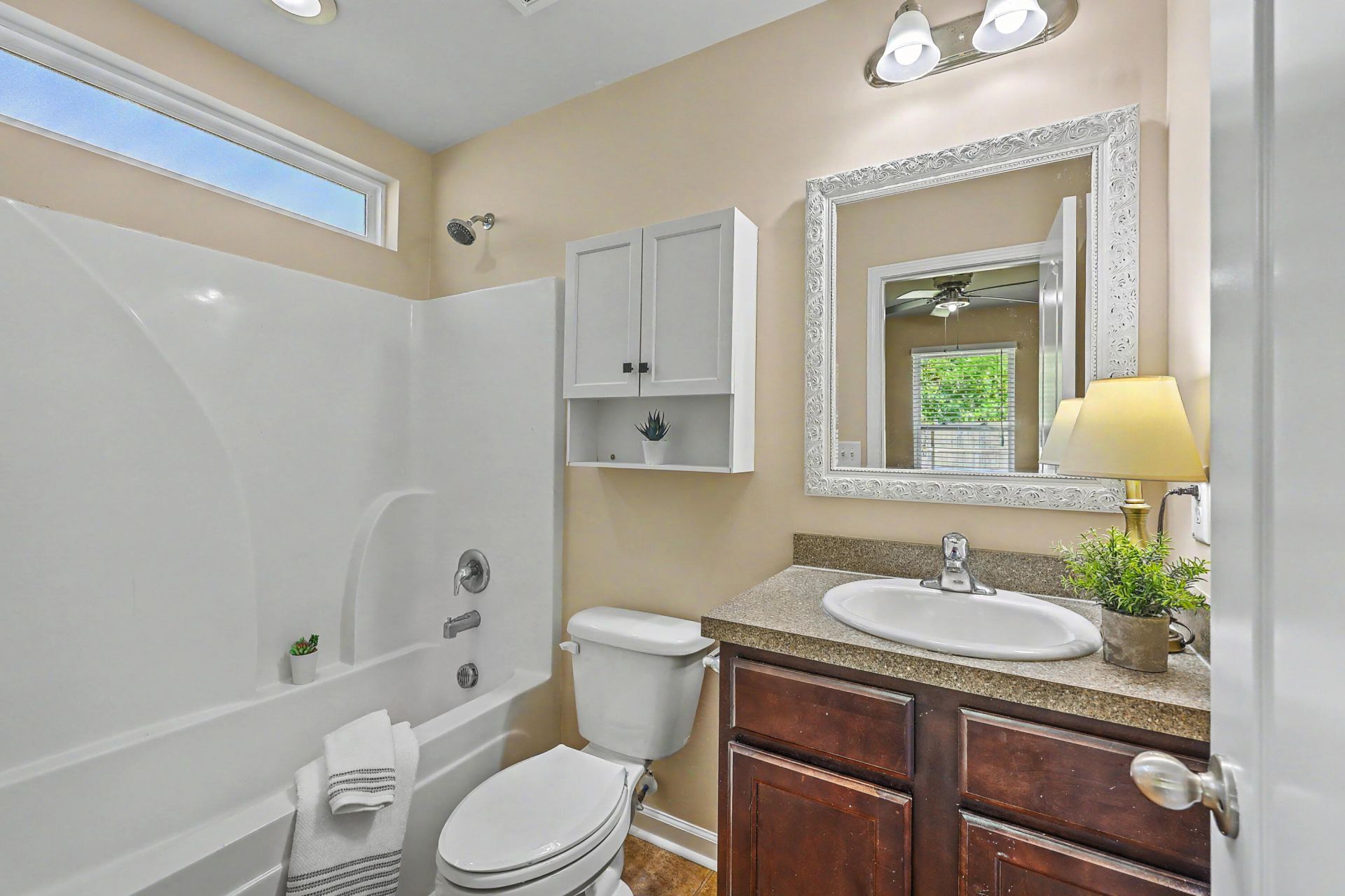 122 Brittondale Road Photo 17