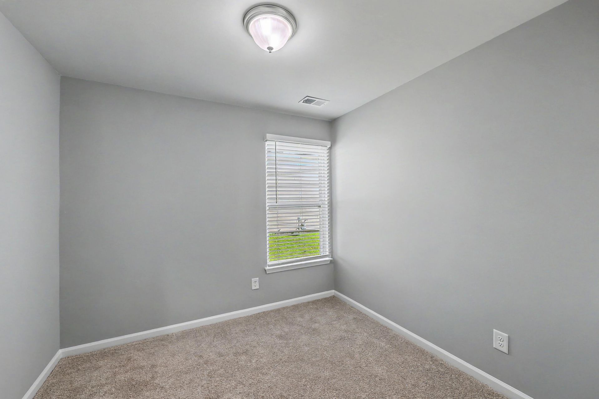 122 Brittondale Road Photo 20