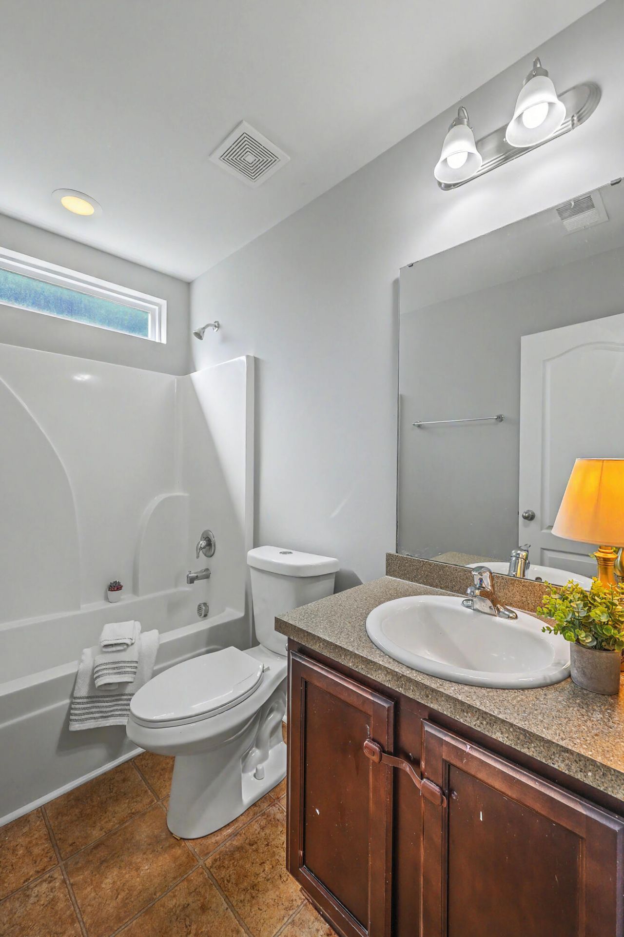 122 Brittondale Road Photo 24