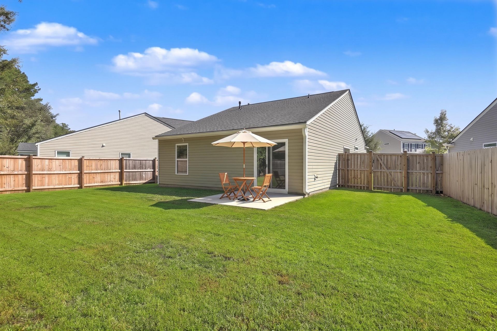 122 Brittondale Road Photo 27