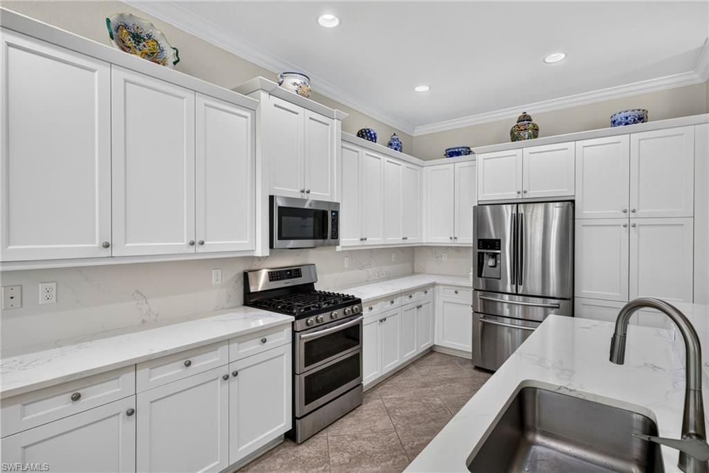 3804 Columbia Ct, Naples, FL 34119 Photo