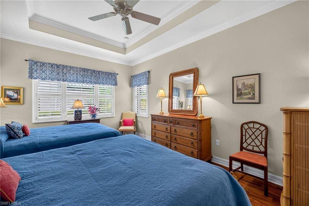 3804 Columbia Ct, Naples, FL 34119 Photo