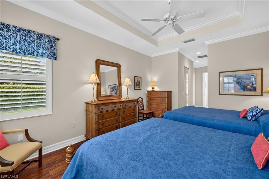 3804 Columbia Ct, Naples, FL 34119 Photo