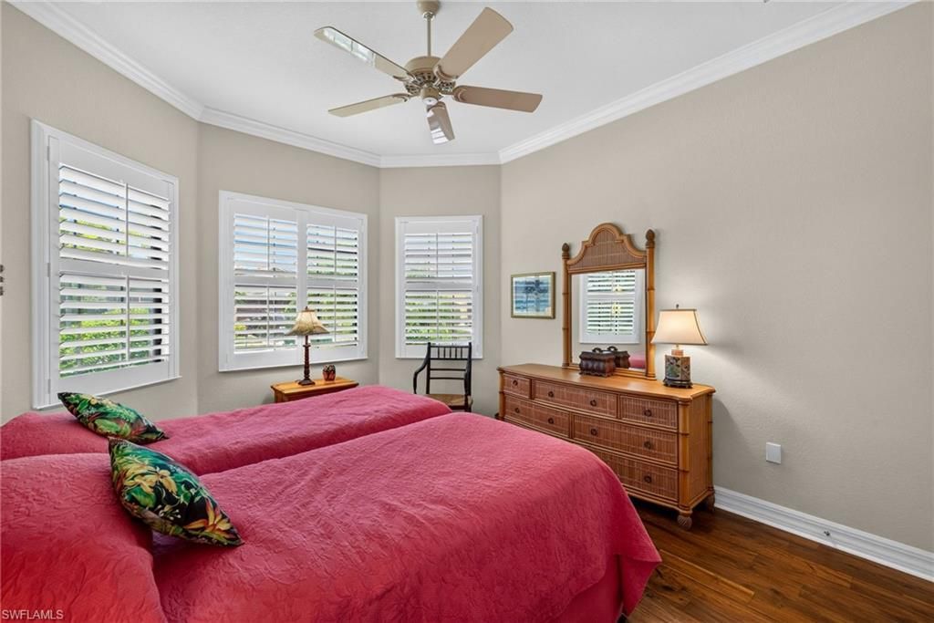 3804 Columbia Ct, Naples, FL 34119 Photo