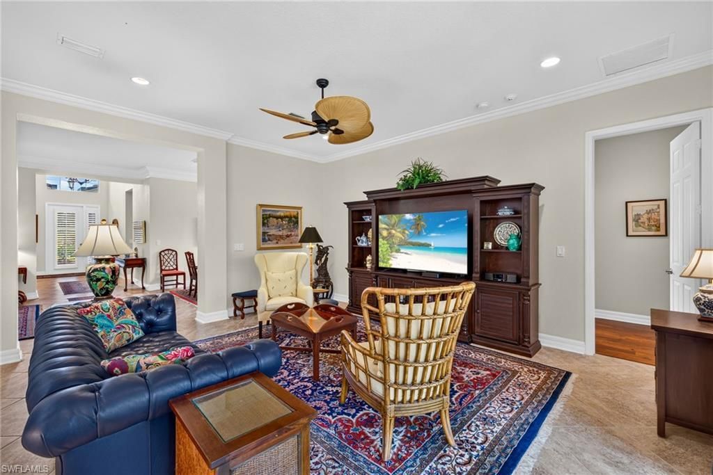 3804 Columbia Ct, Naples, FL 34119 Photo