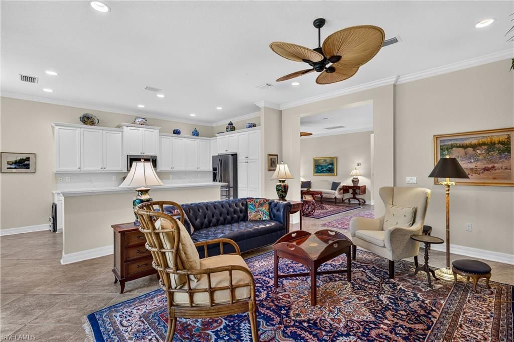 3804 Columbia Ct, Naples, FL 34119 Photo
