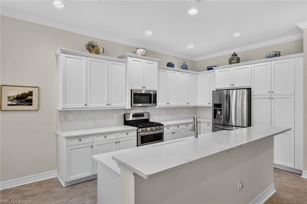3804 Columbia Ct, Naples, FL 34119 Photo