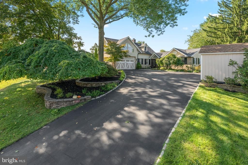 1228 BURNETT ROAD, HUNTINGDON VALLEY, PA 19006
