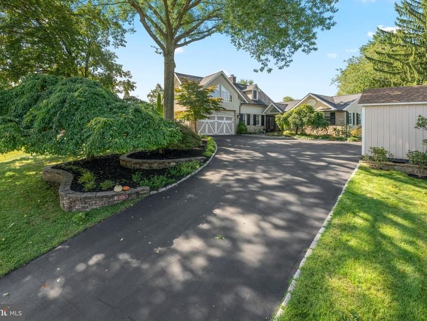 1228 Burnett Road, Huntingdon Valley, PA 19006 Main Photo