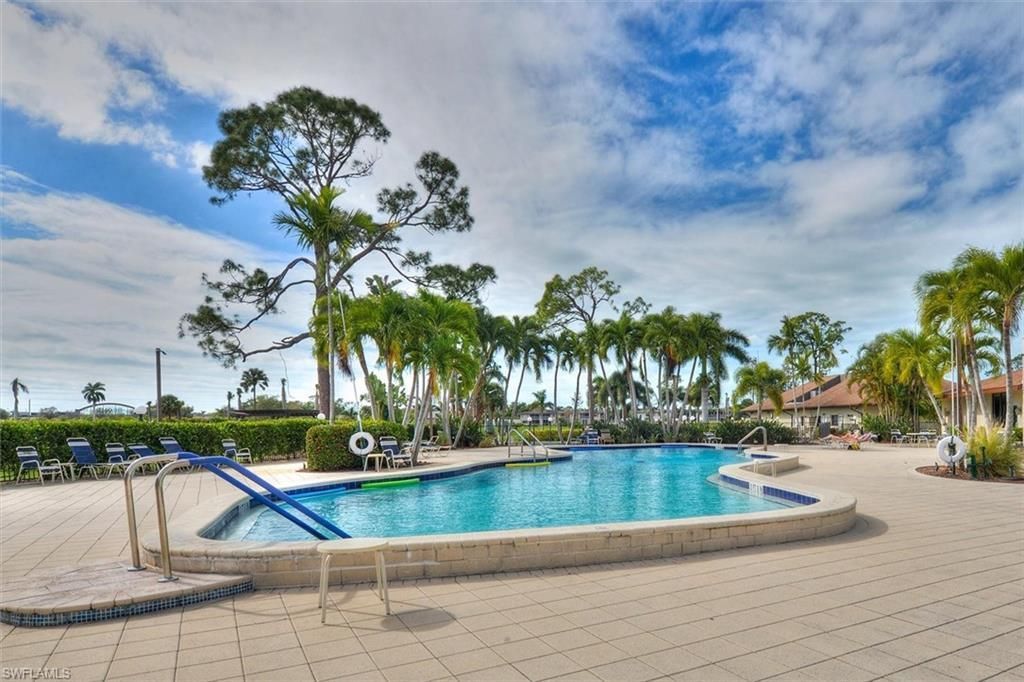 380 Tern Dr, Unit 2, Naples, FL 34112 Photo