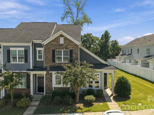 510 Dorman Street , Belmont, NC 28012