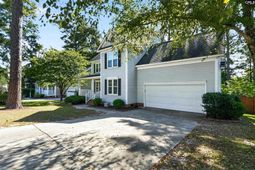 146 Brook Hollow Drive  photo 4