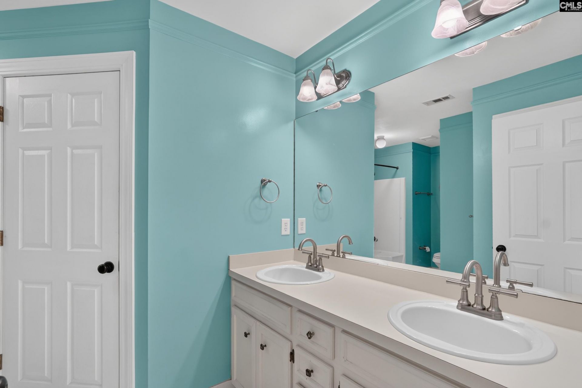 146 Brook Hollow Drive  Photo 34