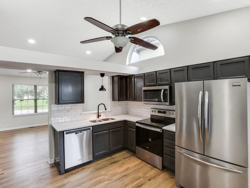 9039 Barley Loft Drive, Columbus, OH 43240 Photo 11