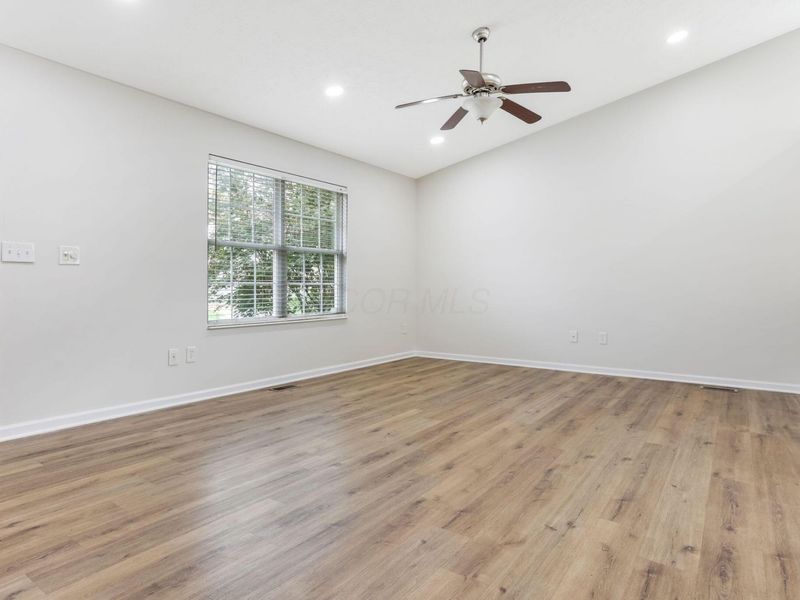 9039 Barley Loft Drive, Columbus, OH 43240 Photo 6
