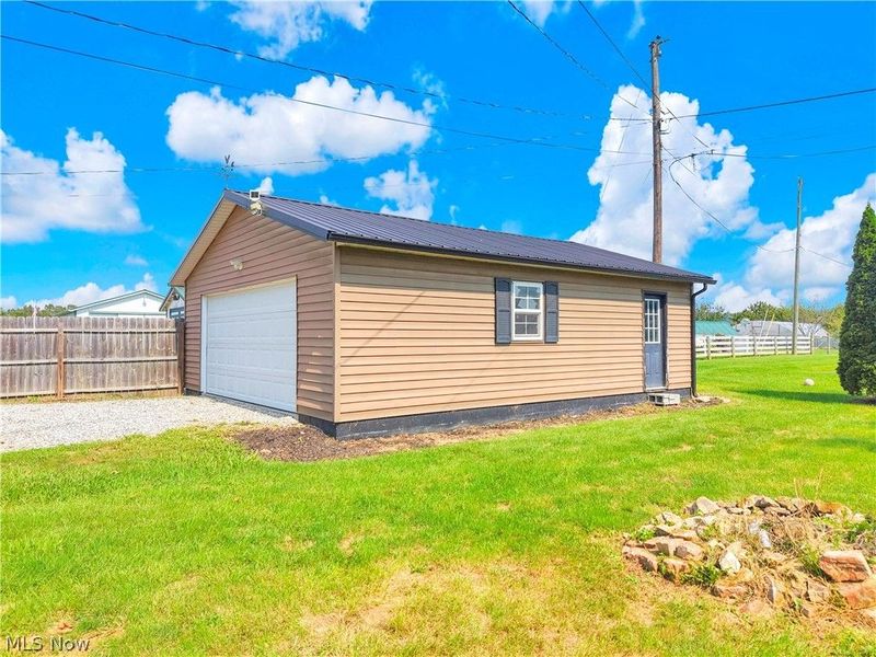 156 N Sugar Street, Saint Louisville, OH 43071 Photo 4