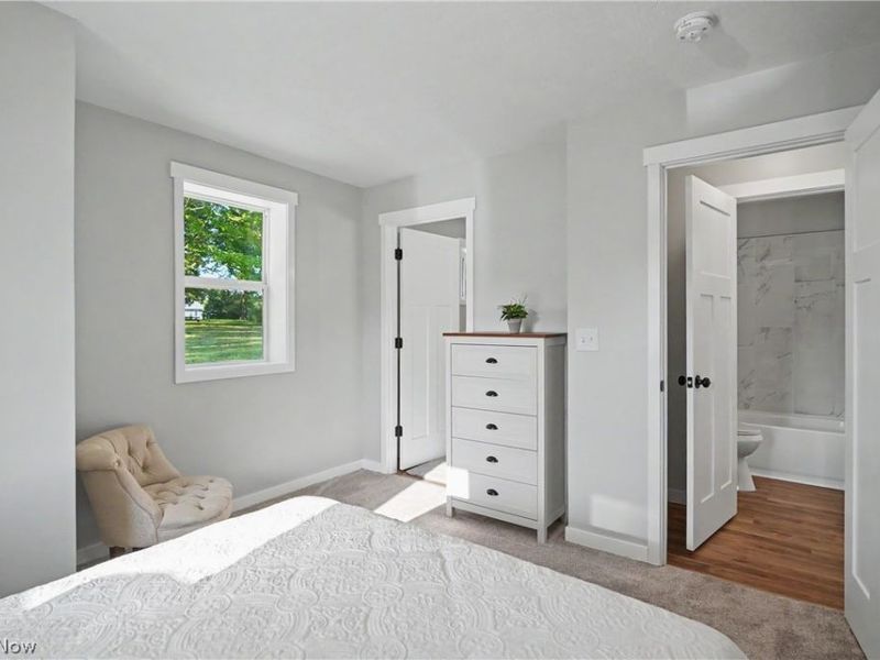 2351 Heston Drive, Lake Milton, OH 44429 Photo 18