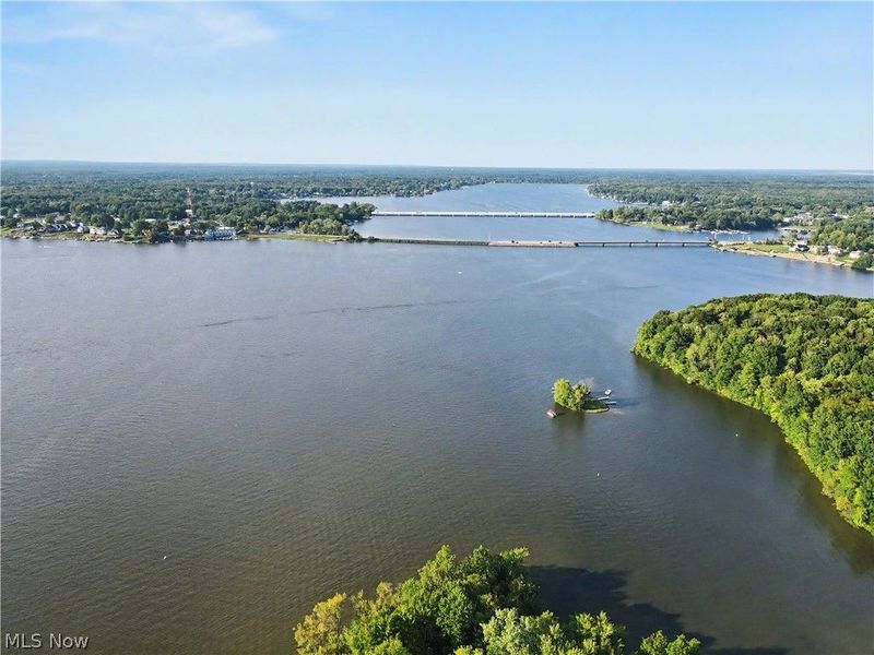 2351 Heston Drive, Lake Milton, OH 44429 Photo 33