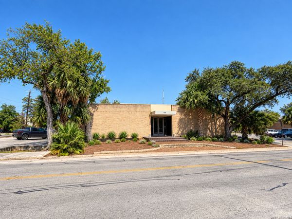 420 Baltimore, San Antonio, TX 78215