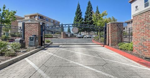 600 Moon Cir #627, Unit 627, Folsom, CA 95630 Photo