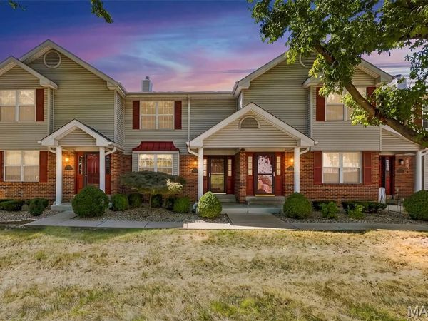 1710 N Wisteria Drive, Unit 2, St Charles, MO 63303
