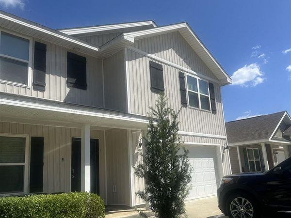 5410 Peach Dr, Pace, FL 32571