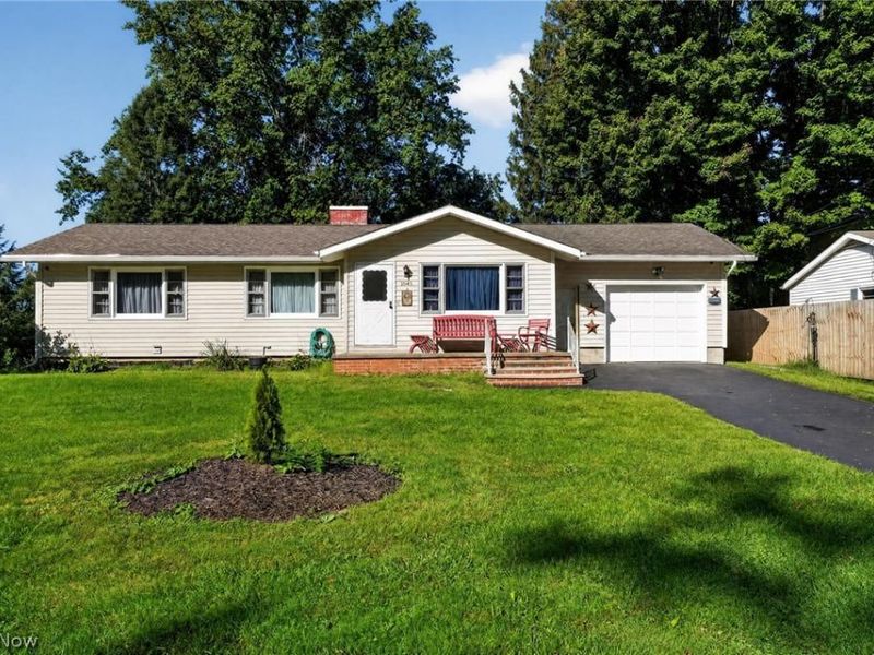 3045 Spencer Circle E, Geneva, OH 44041 Photo 1