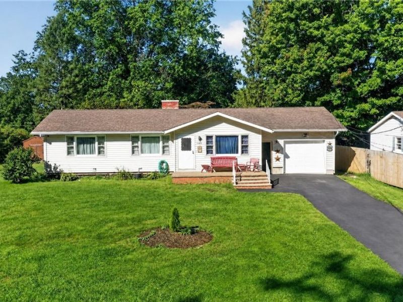 3045 Spencer Circle E, Geneva, OH 44041 Photo 2