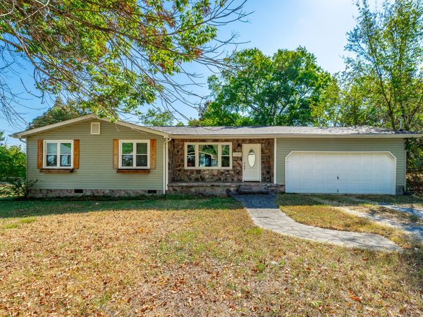 1300 Lee Street, Chickamauga, GA 30707