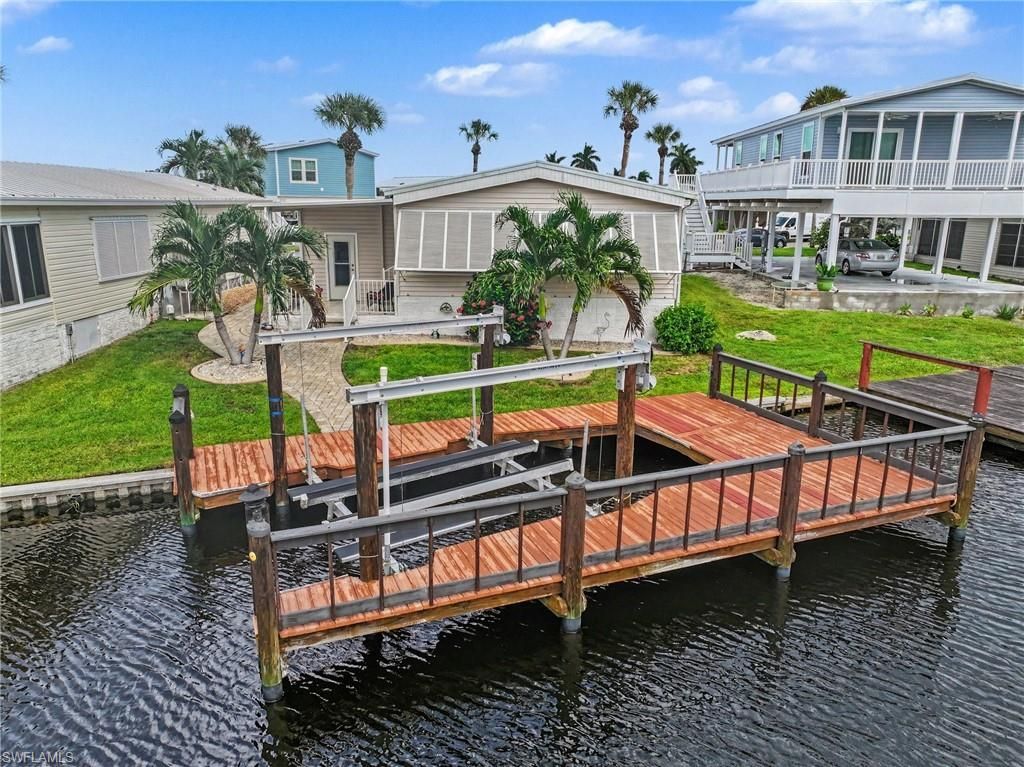 17620 Bryan Ct , Fort Myers Beach, FL 33931 Photo