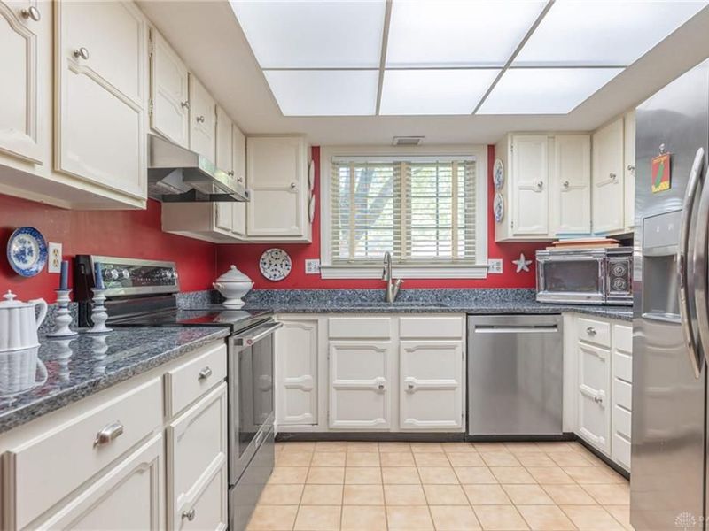 7511 Cloverbrook Park Drive, Centerville, OH 45459 Photo 12