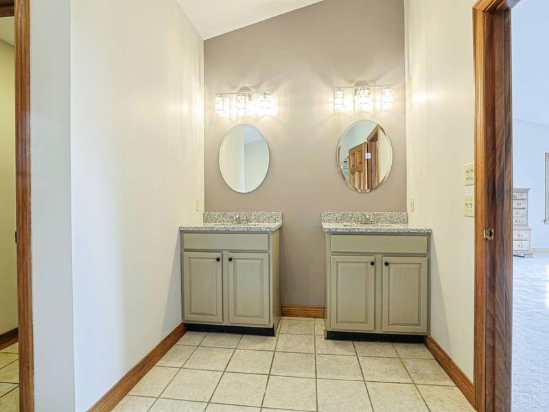 10404 Lees Creek Road, Harrison Township, OH 45030 Photo 19