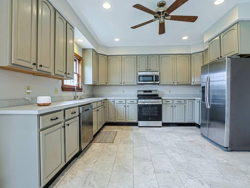 10404 Lees Creek Road, Harrison Township, OH 45030 Photo 9