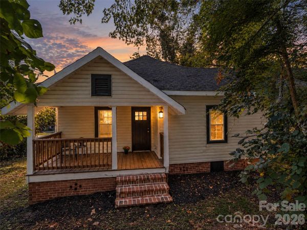 795 W Tate Street , Marion, NC 28752
