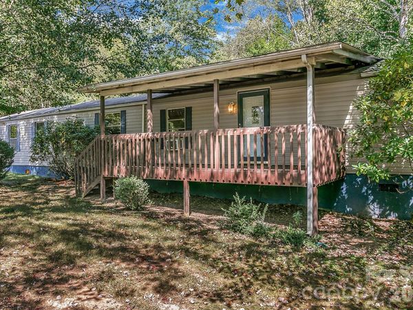 17 Blackberry Lane , Candler, NC 28715