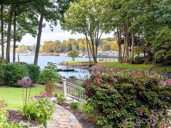 20019 Chapel Point Lane, Cornelius, NC 28031