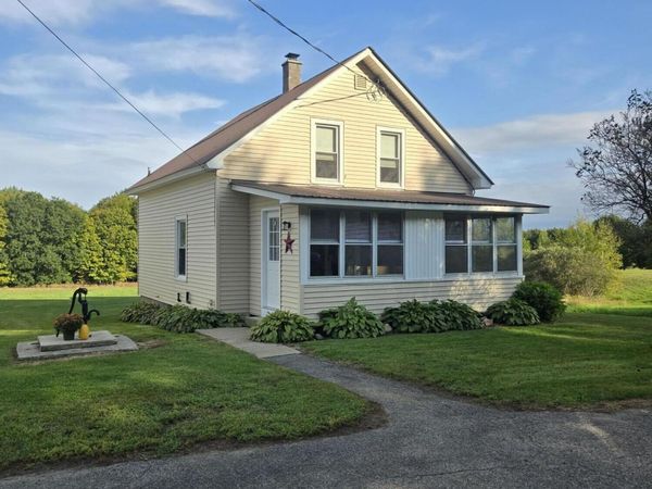 290 County Highway 123, Mayfield, NY 12117