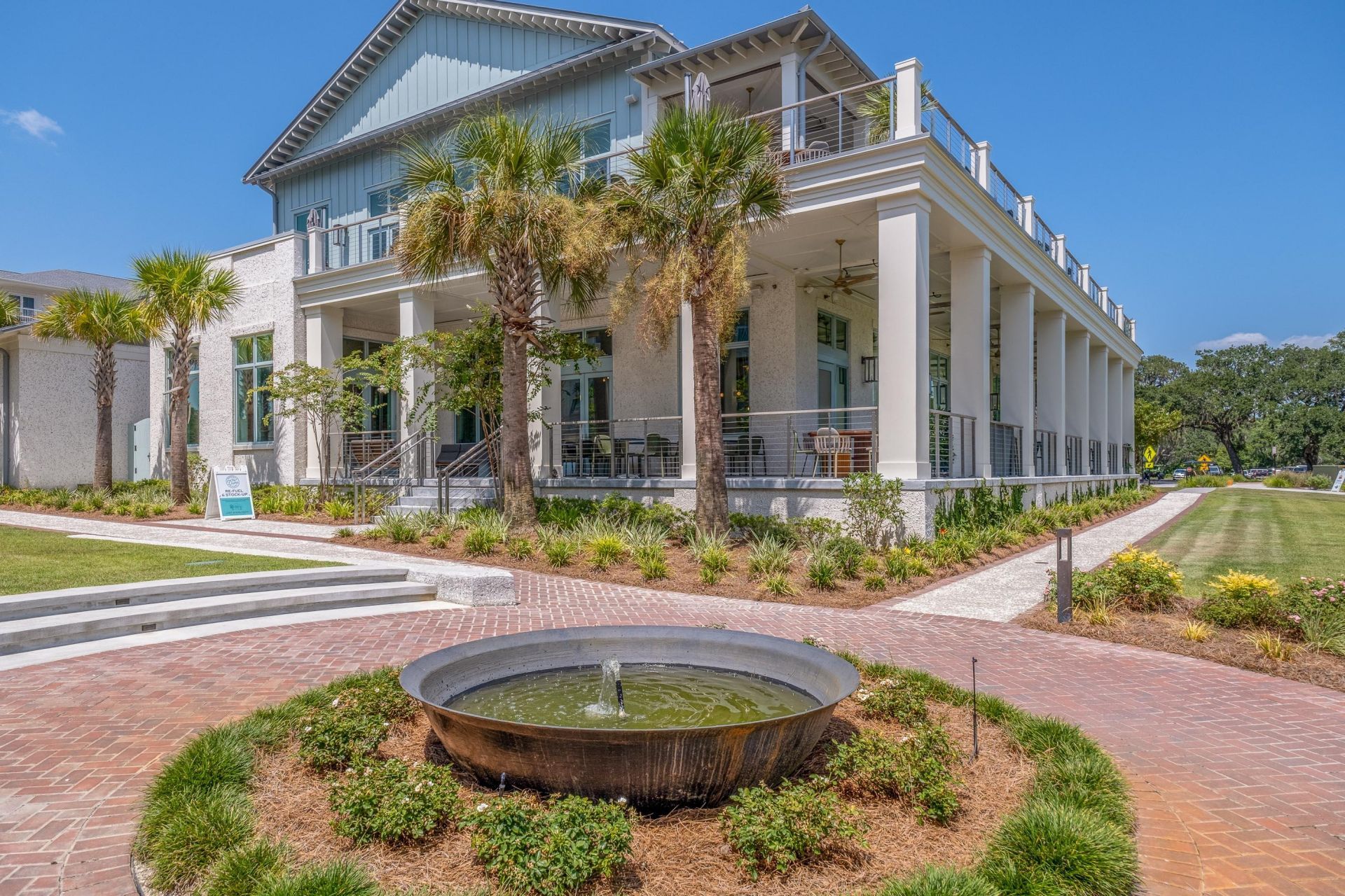 310 Longshore Street Photo 48