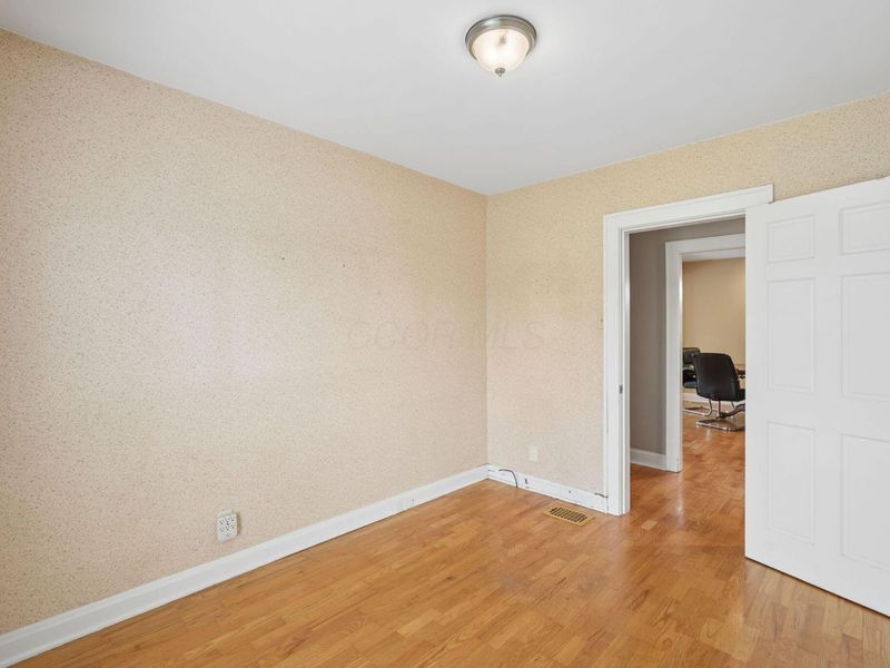 513 S Powell, Columbus, OH 43204 Photo 19