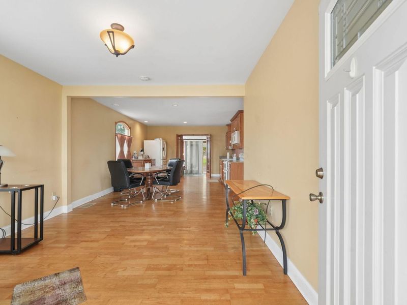 513 S Powell, Columbus, OH 43204 Photo 6
