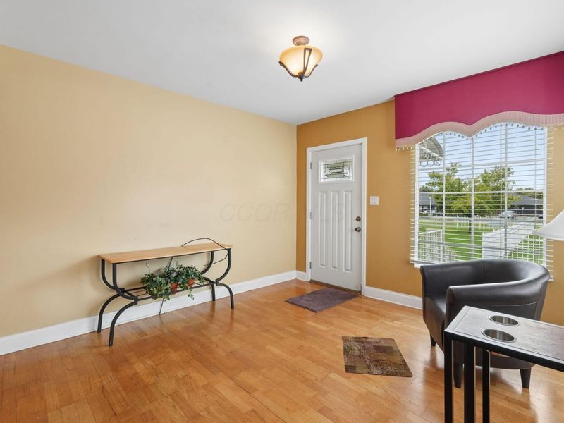513 S Powell, Columbus, OH 43204 Photo 8