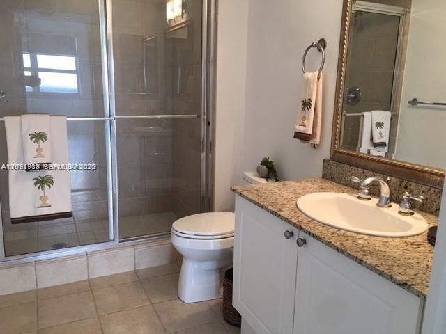 19501 W Country Club Dr, Unit 2413, Aventura, FL 33180 Photo
