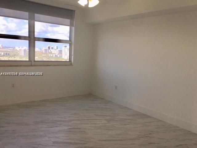 19501 W Country Club Dr, Unit 2413, Aventura, FL 33180 Photo