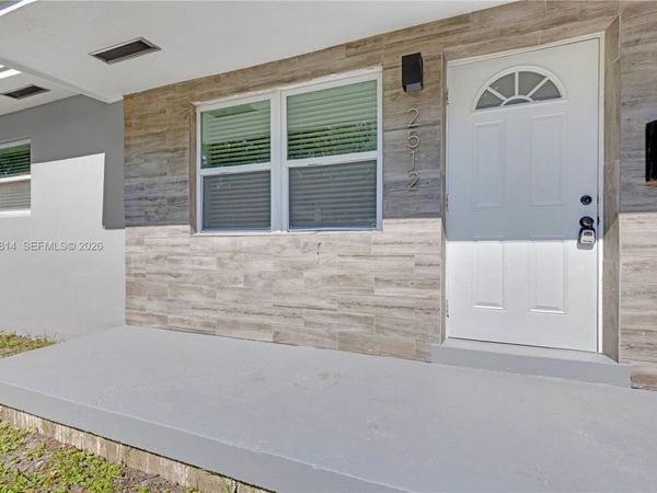 2510 NE 182nd Ter , North Miami Beach, FL 33160