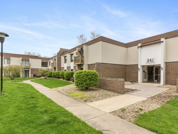 541 73RD Street , Unit 105, Downers Grove, IL 60516