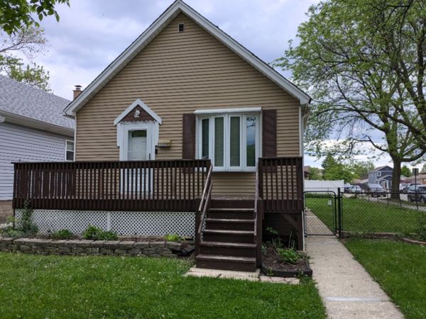 11225 S Sawyer Avenue , Chicago, IL 60655