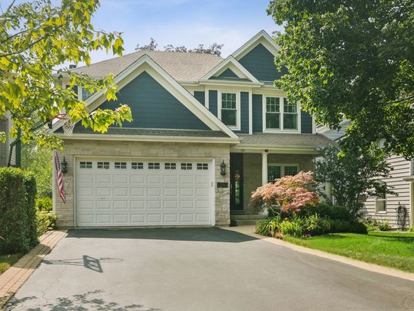 730 Highland Avenue , Barrington, IL 60010