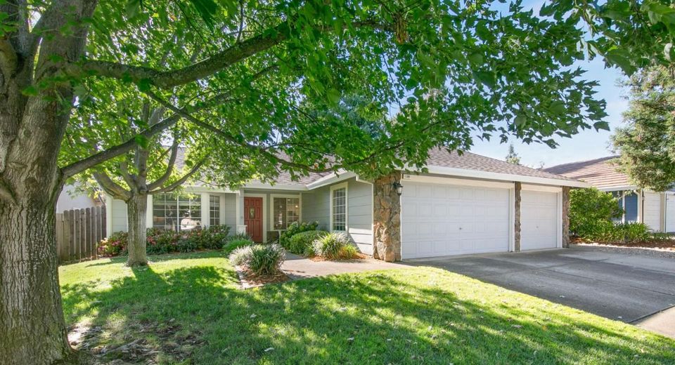 138 Bittercreek Dr, Folsom, CA 95630 Photo