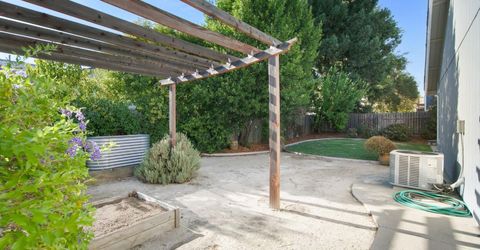 138 Bittercreek Dr, Folsom, CA 95630 Photo